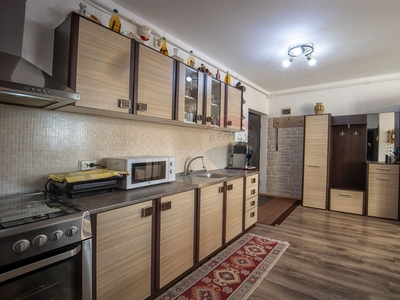 Apartament 2 camere vanzare in bloc de apartamente Brasov, Rasnov, Primaverii