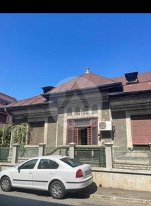 Casa de vanzare, 4 camere, in Bucuresti, zona Parcul Carol