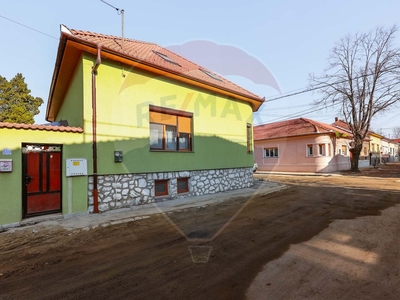 Casavila 7 camere vanzare in Bihor, Oradea, Ultracentral