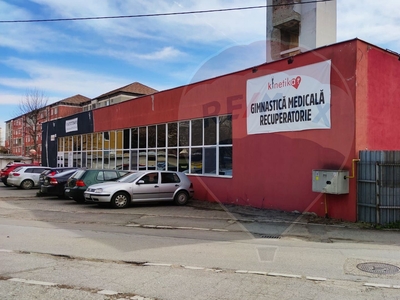 Spatiu comercial 400 mp vanzare in Centru comercial, Sibiu, Medias, Nord-Est