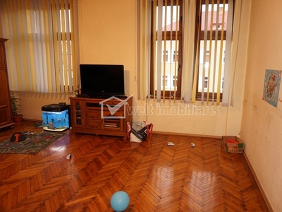 Vanzare apartament 2 camere, confort lux, centru