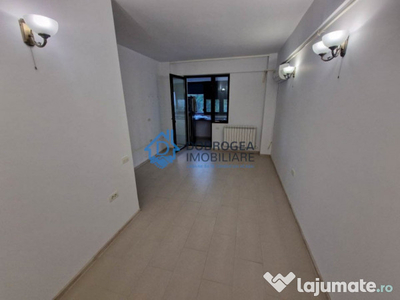 ZONA PECO-APARTAMENT 2 CAMERE, 52MP