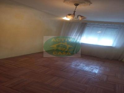 Apartament 2 camere,decomandat