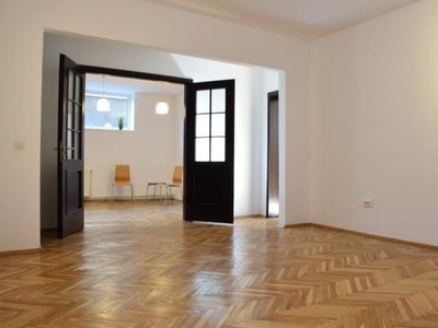 APARTAMENT 4 CAMERE