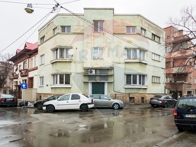 Apartament 7 camere vanzare in casă vilă Bucuresti, Calea Calarasilor