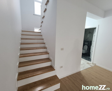 Casa 4 camere intr-un complex privat. Popas Pacurari- Strada