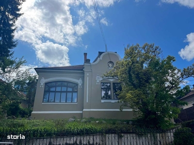 Casa de inchiriat, centru, str Emil Racovita nr 37