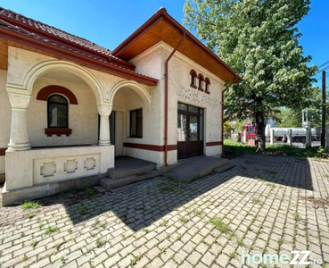 De vanzare casa in Roman pentru sediu de firma