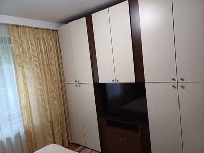 Inchiriere apartament 3 camere Militari (Lujerului