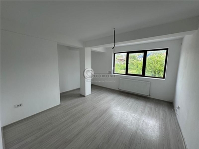 Apartament 4 Camere Centru-Pod de Fier