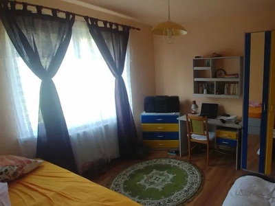 Apartament cu 2 camere + garaj, spre închiriere, b-dul Pandurilor