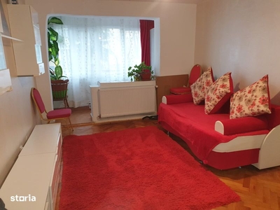 De inchiriat Apartament 3 camere, aleea Teilor