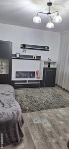 Închiriez apartament 2 camere