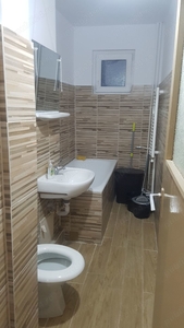 Ofer spre inchiriere apartament 2 camere, zona Brotacei