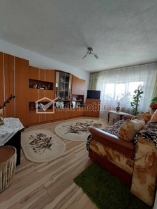 Apartament 3 camere, 2 bai, etaj intermediar, Zorilor, Cluj Napoca