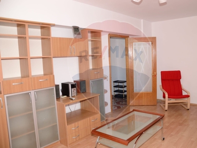 Apartament 3 camere inchiriere in bloc de apartamente Bucuresti, Mosilor