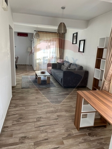 Apartament 3 camere vanzare in bloc de apartamente Bucuresti, Armeneasca