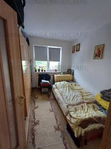 Apartament 4 camere Alexandru cel Bun