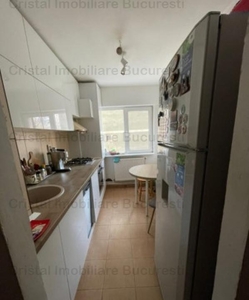 Apartament 4 camere de vanzare Lujerului