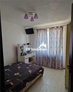 Vanzare Apartament 4 camere Crangasi