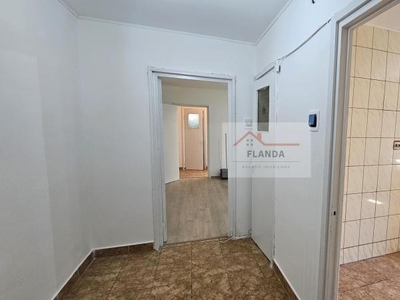 Vanzari Apartamente 3 camere - MOGHIOROS, DRUMUL TABEREI