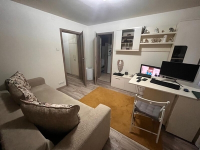 Apartament 2 camere 1 Decembrie, Piata Trapezului