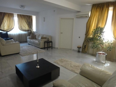 APARTAMENT 3 CAMERE