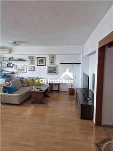 Apartament 3 camere 95mp Titulescu stradal