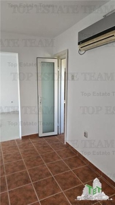 APARTAMENT 3 CAMERE decomandat in zona linistita