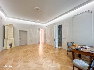 Apartament 4 camere de vanzare in Centru, Cluj Napoca