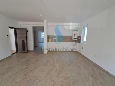 Apartament cu trei camere, 77mp, Valea Lupului.