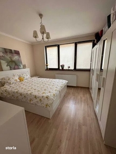 Apartament de 2 camere decomandate, 52 mp, parcare, str. Porii (Profi