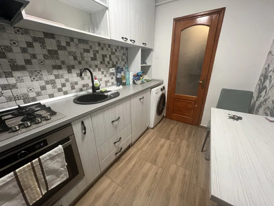 Apartament de inchiriat cu 2 camere- Zona Podu Ros