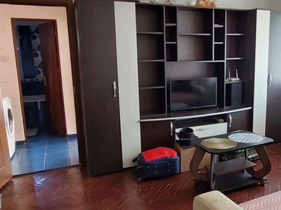 Apartament de vanzare, 2 camere, semidecomandat, 50 mp, Podu Ros, Racovita, Cod 155530