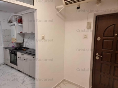 Apartament decomandat cu 2 camere, renovat complet, Auchan Titan, 1 Decembrie