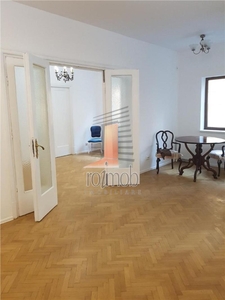 Armeneasca, apartament deosebit, 5 camere, renovat , zona cu acces facil. de inchiriat Armeneasca, Bucuresti