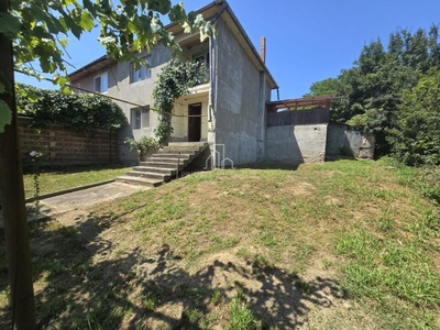 Casa cu etaj, zona Ana Ipatescu, Sighisoara