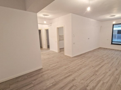 Inchiriere Apartament 3 camere decomandat - Pipera , Bucuresti