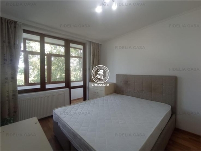 Vanzare apartament 3 camere, Podu Ros, Iasi