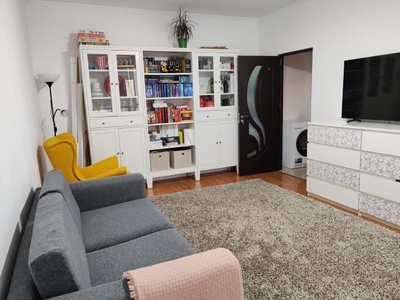 Vanzare Apartament cu 3 camere zona Popesti-Leordeni