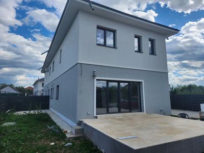 Vilă - 4 camere de vanzare CORBEANCA - Bucuresti