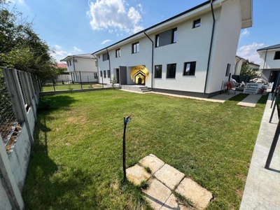 Vila 5 camere tip duplex, 273 mp teren P+1 Otopeni