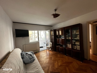 Apartament 3 camere Galata 80mp,parter,2 locuri parcare Cod:151902