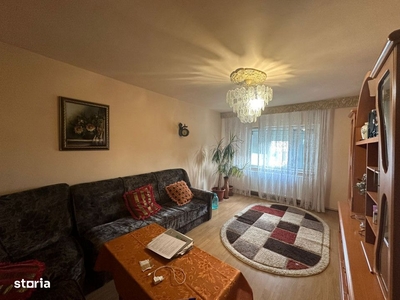 Apartament 3 camere, Rovine, 68MP, Zona Borcanul cu Miere