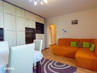 Apartament de 2 camere, Decomandat, situat in zona Eroilor