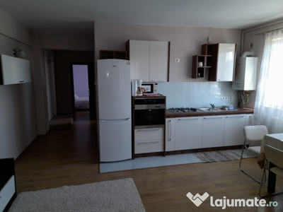 Apartament 3 camere zona Selgros