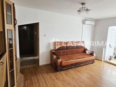 Apartament cu 3 camere, SD , aer conditionat