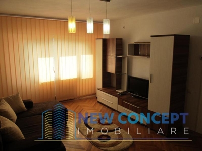 Apartament de inchiriat cu 2 camere Centru