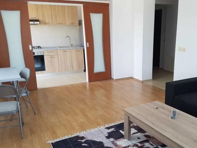 Apartament de inchiriat cu 2 camere- Rond Canta