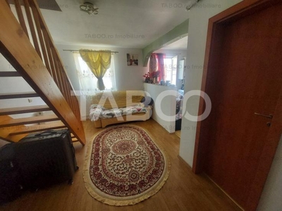 Apartament mobilat utilat de vanzare 2 camere zona Vasile Aaron Sibiu